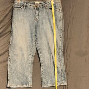 Lee Light Blue Cropped Women’s Jeans